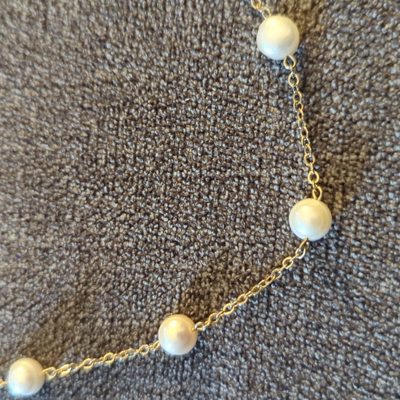 Necklace - Picture 2 of 2